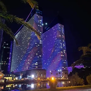 Downtown Centre In Orbi In باتومي